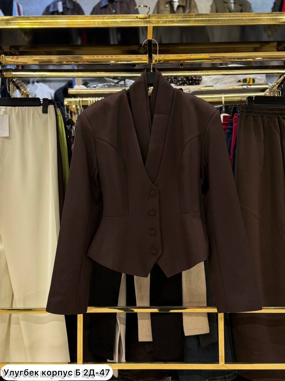 пиджак приталенный,женский пиджак,жакеты,пиджак,костюм женский