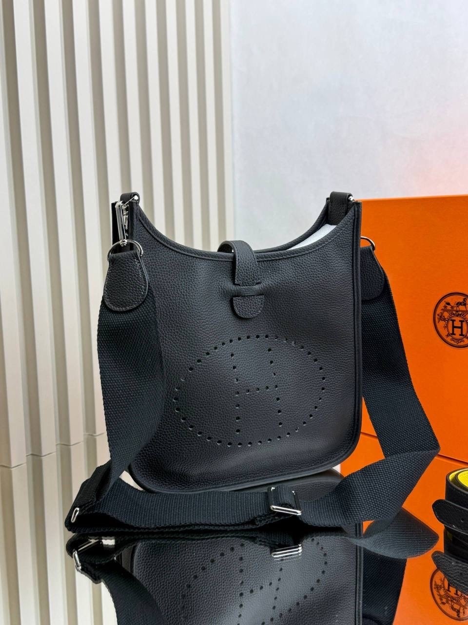 сумка hermes evelyne,hermes сумка,женская сумка hermes,гермес сумка,hermes сумка на плечо