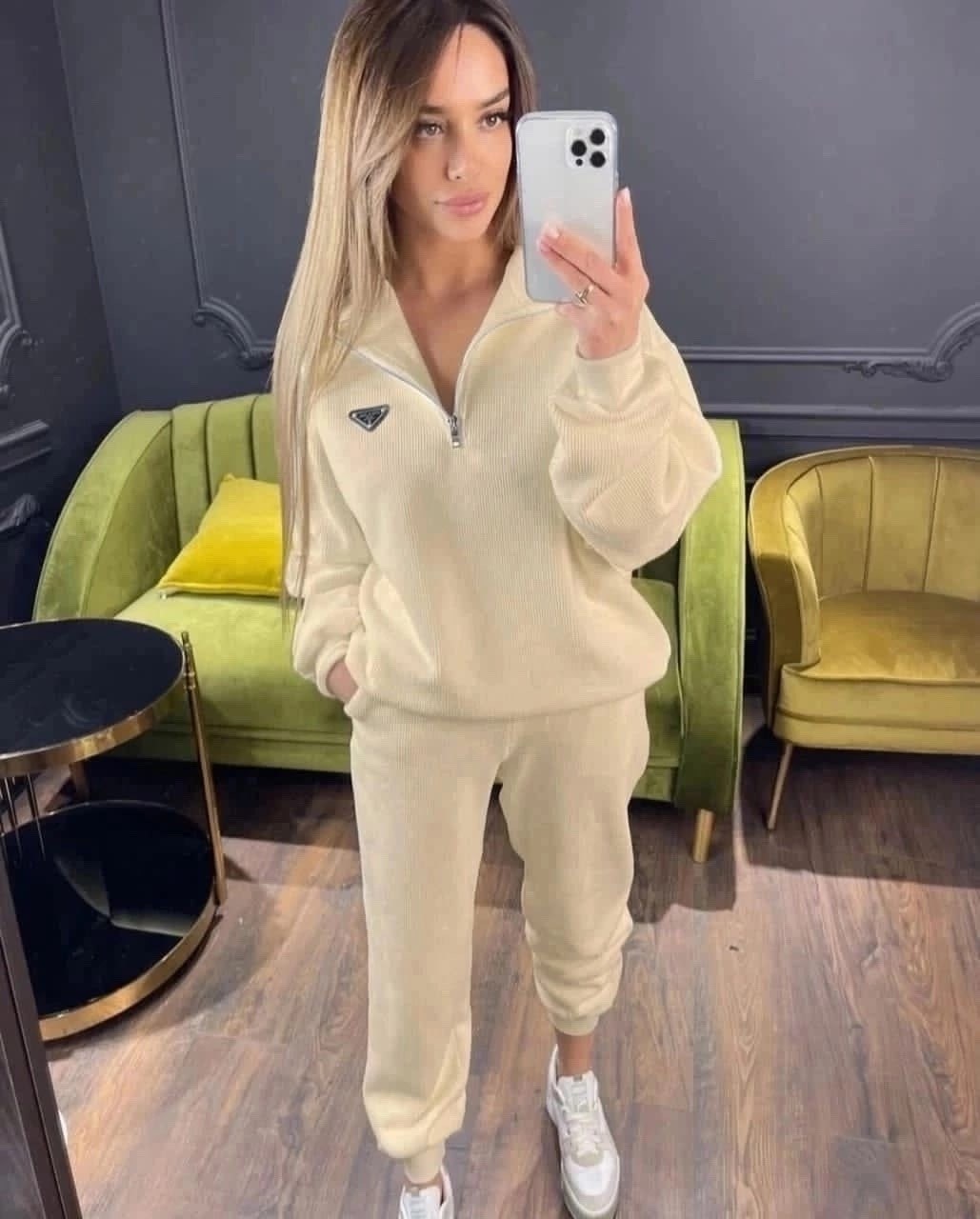 костюм спортивный женский,спортивный костюм прада женский,спортивные костюмы 2026,костюм спортивный,костюм женский