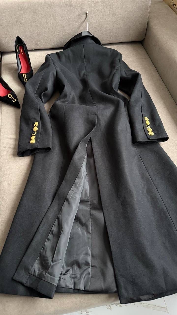 женское пальто,длинное пальто,пальто,шерстяное пальто,черное пальто