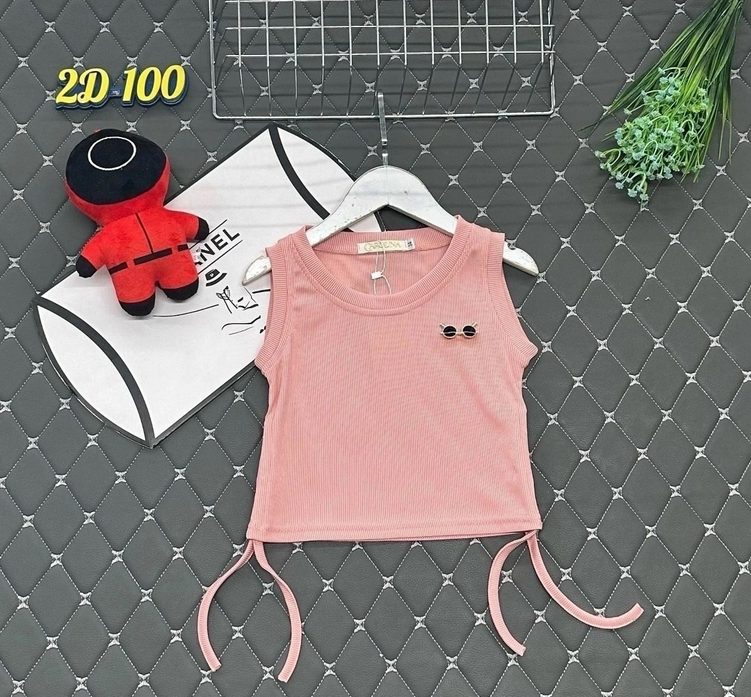 жилет детский,майка для девочек,детские сарафаны,майка топы,вязаная майка