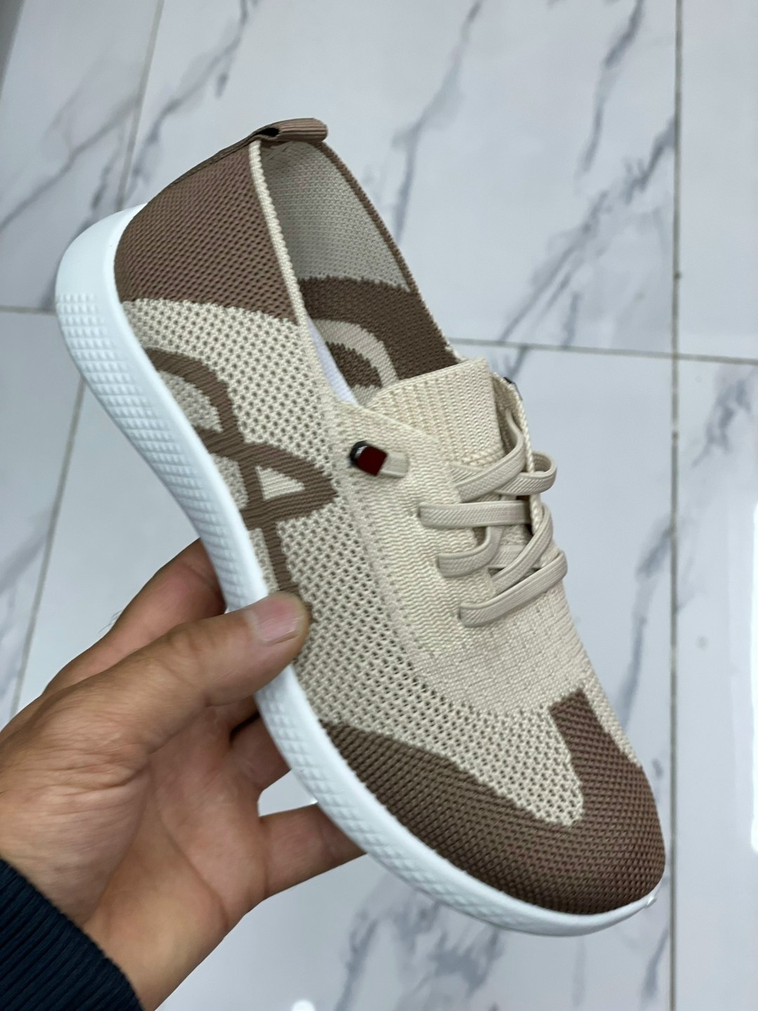 ,кроссовки женскиe,спортивная ,повседневная ,повседневные кроссовки