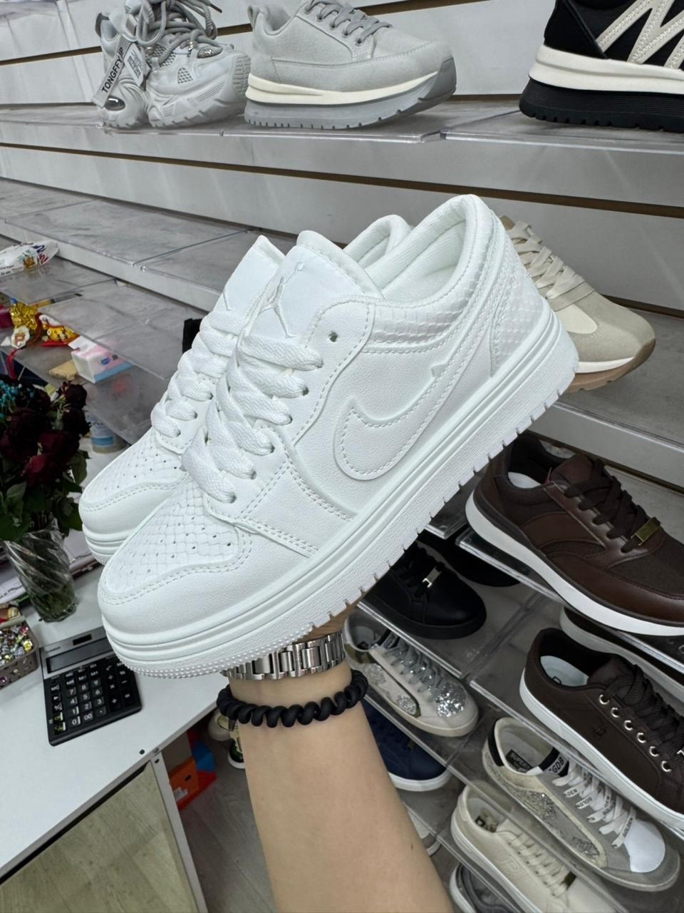 nike air jordan 1 low,air jordan 1 low mocha,nike air jordan 1 low wmns,air jordan 1 low,кроссовки nike air jordan 1 low