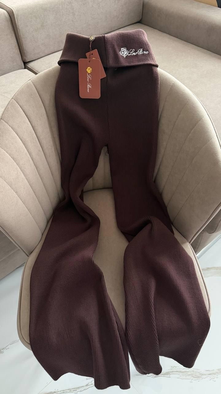 брюки клеш шоколадного цвета,трикотажные брюки,спортивные штаны женские 9009 клеш - мелкая лапша коричневые,лосины клеш,брюки клеш легинсы клеш в рубчик коричневый