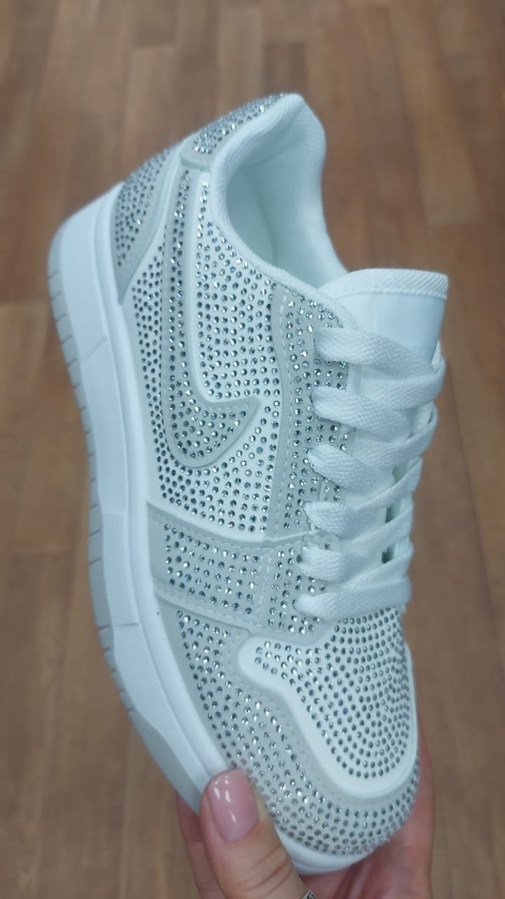 кроссовки,cactus plant flea market x nike dunk low,кроссовки со стразами,nike dunk low pure platinum,nike dunk swarovski