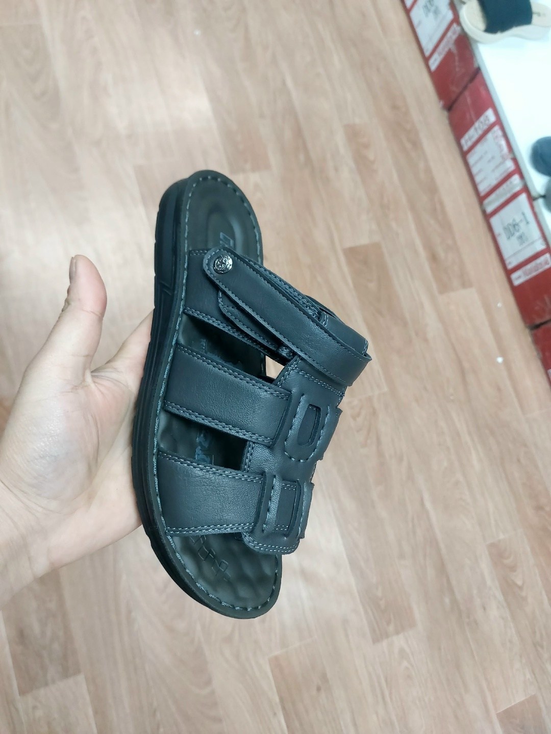 шлепанцы мужские кожаные,шлепанцы мужские,мужские шлепки,мужская сандалия,шлепанцы мужские летние