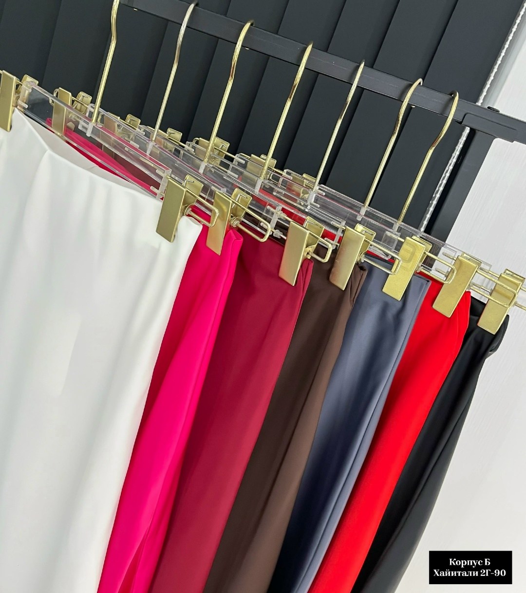 атласная юбка,атласная коричневая юбка,атласная юбка миди,юбка миди,женские юбки