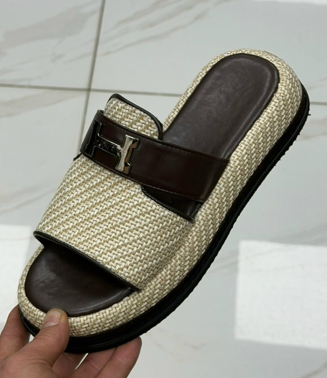 ,шлепанцы женские,женская ,женские шлепки,женские босоножки