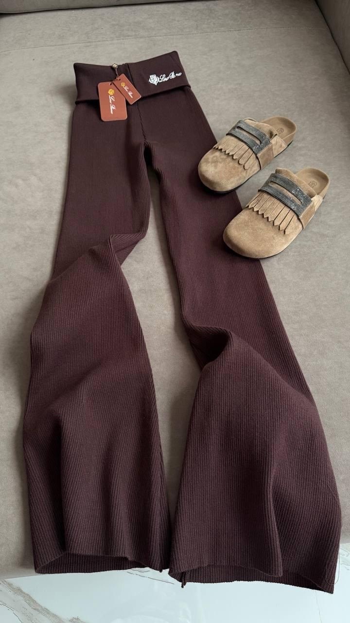 брюки клеш шоколадного цвета,трикотажные брюки,спортивные штаны женские 9009 клеш - мелкая лапша коричневые,лосины клеш,брюки клеш легинсы клеш в рубчик коричневый