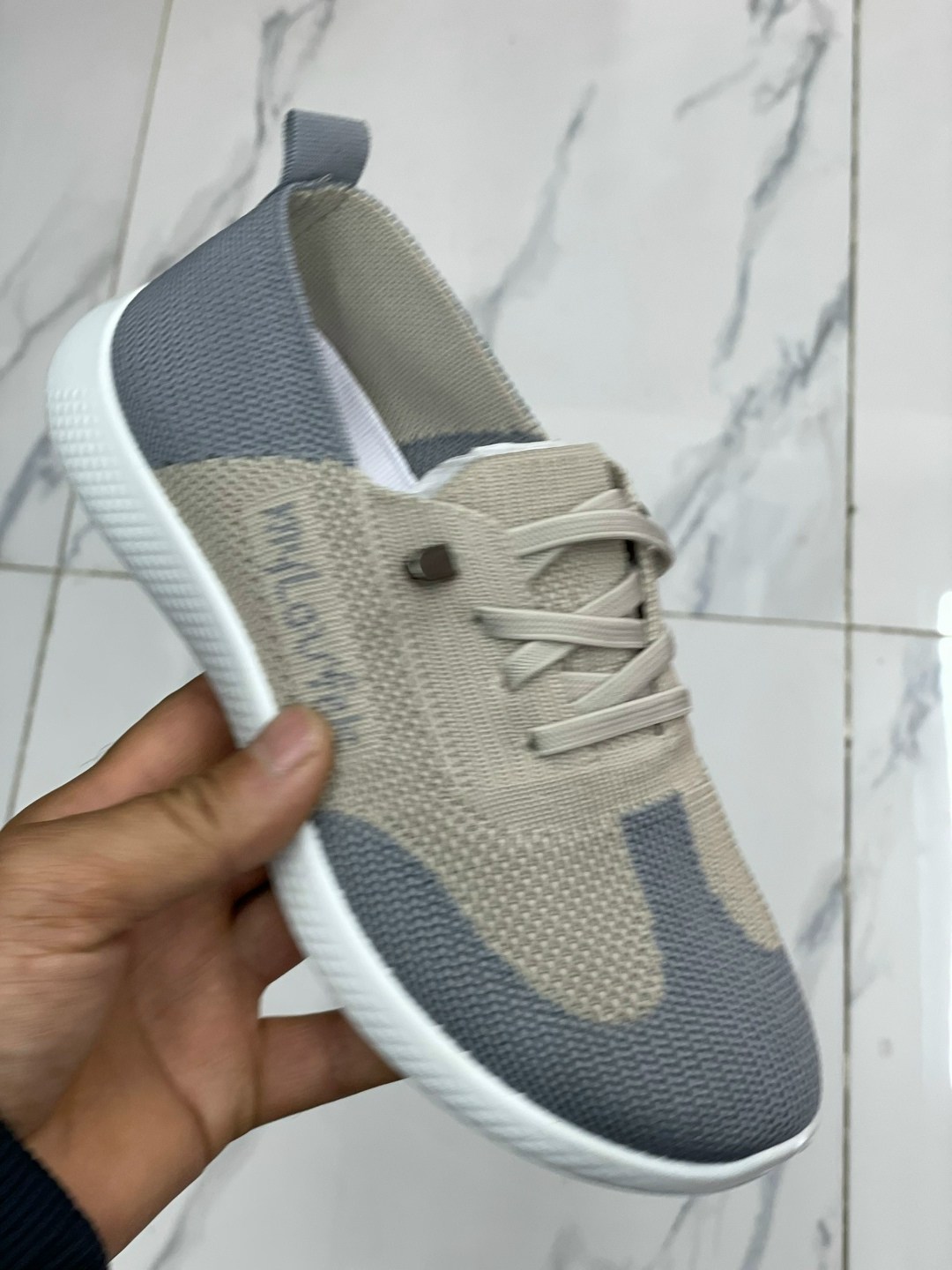 ,кроссовки женскиe,спортивная ,повседневная ,повседневные кроссовки