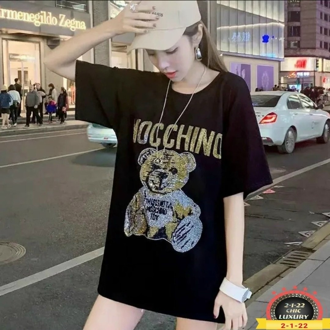 футболки женская,футболка moschino,футболки модные,модные наряды,футболки женские мужские