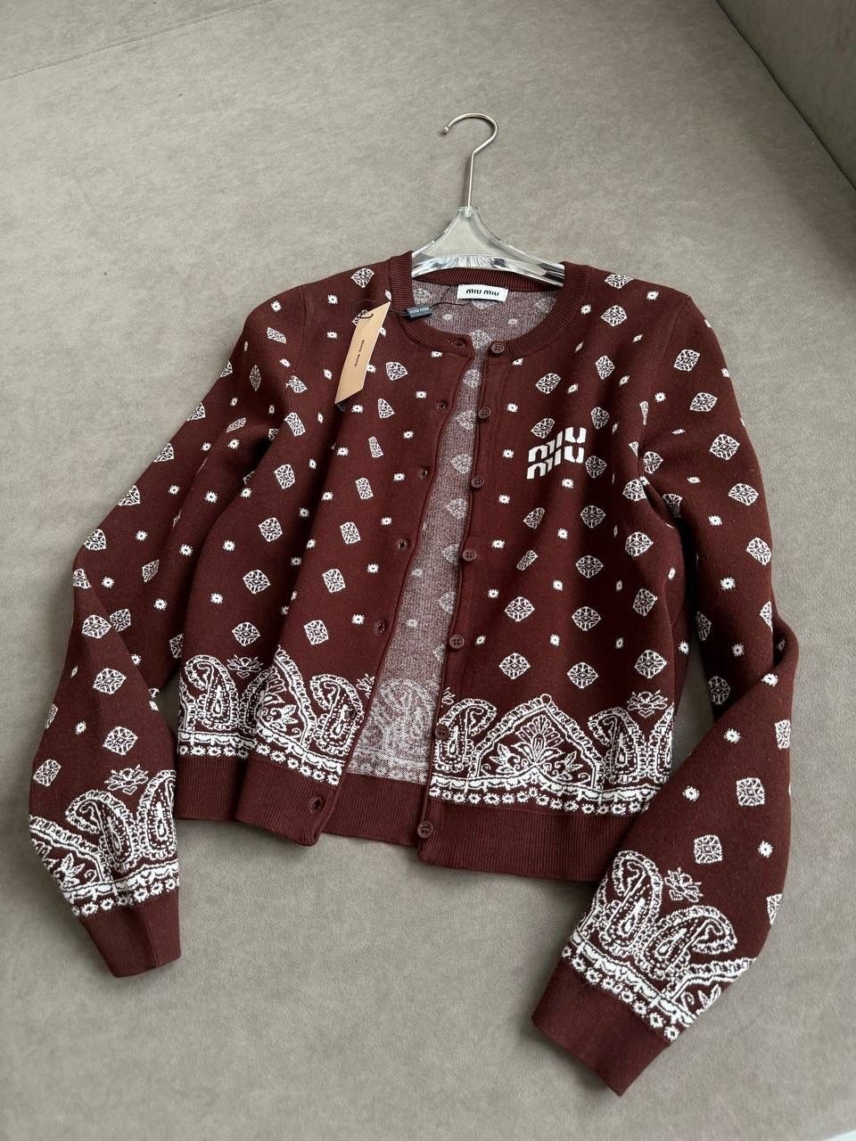 кардиган с принтом,кардиган с узорами,кардиган женский,вязаный кардиган с принтом,кардиган с вышивкой