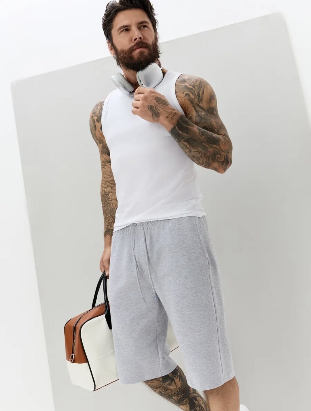 мужские шорты,трикотажные шорты,шорты мужские спортивные,шорты повседневные,шорты серые мужские