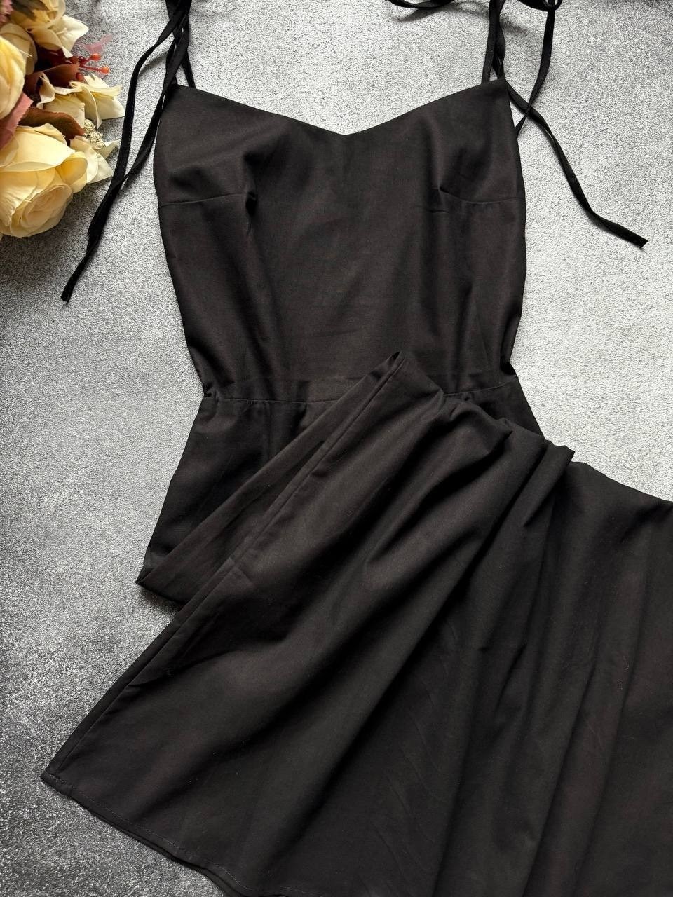 платье на бретелях,платье на шнуровке черное,сарафан с открытой спинкой,платья,платье сарафан