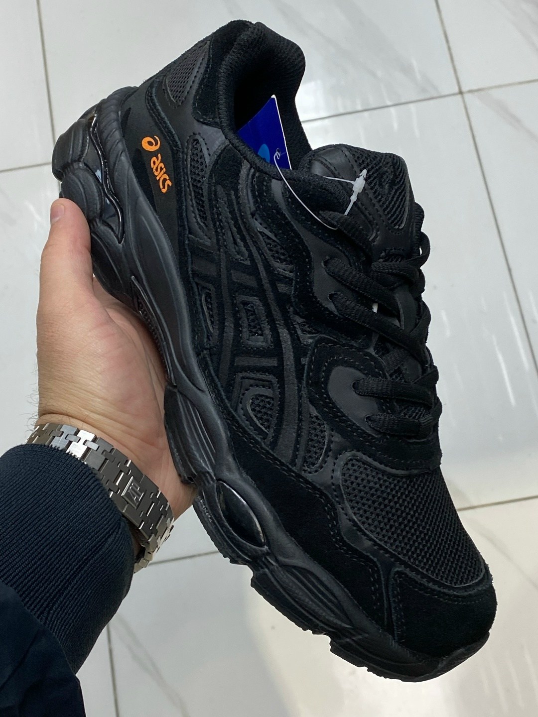 кроссовки asics gel-nyc,кроссовки мужские asics,кроссовки asics,кроссовки asics gel,спортивная