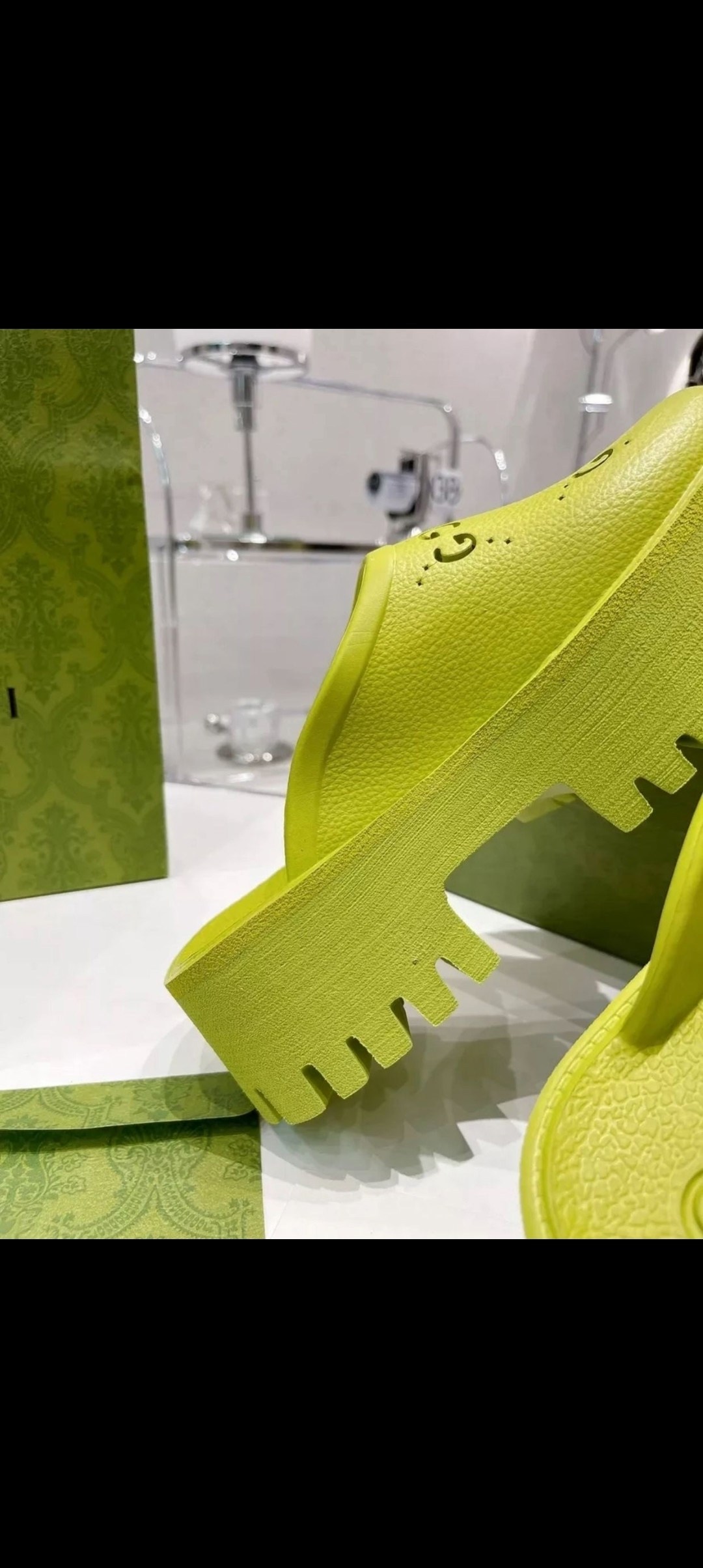 гуччи резиновые сабо,,сабо гуччи на платформе,сабо гуччи,гуччи шлепанцы женские 2026