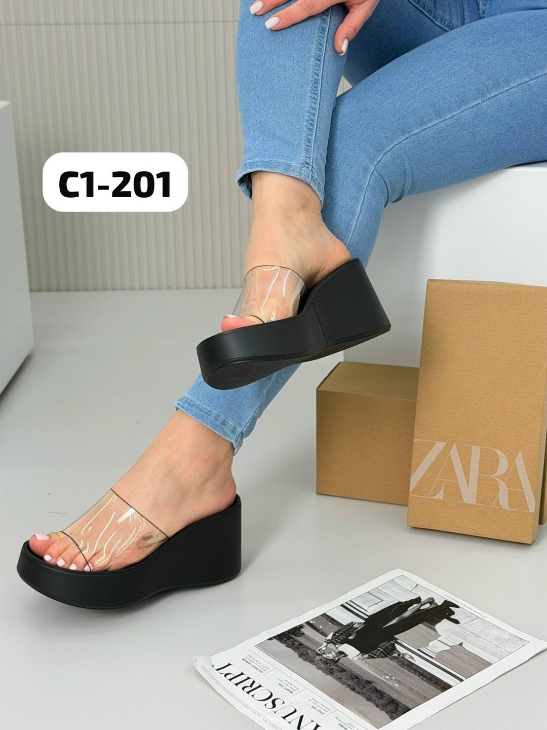 ,женские шлепанцы,модные шлепанцы,женская ,шлепки женские