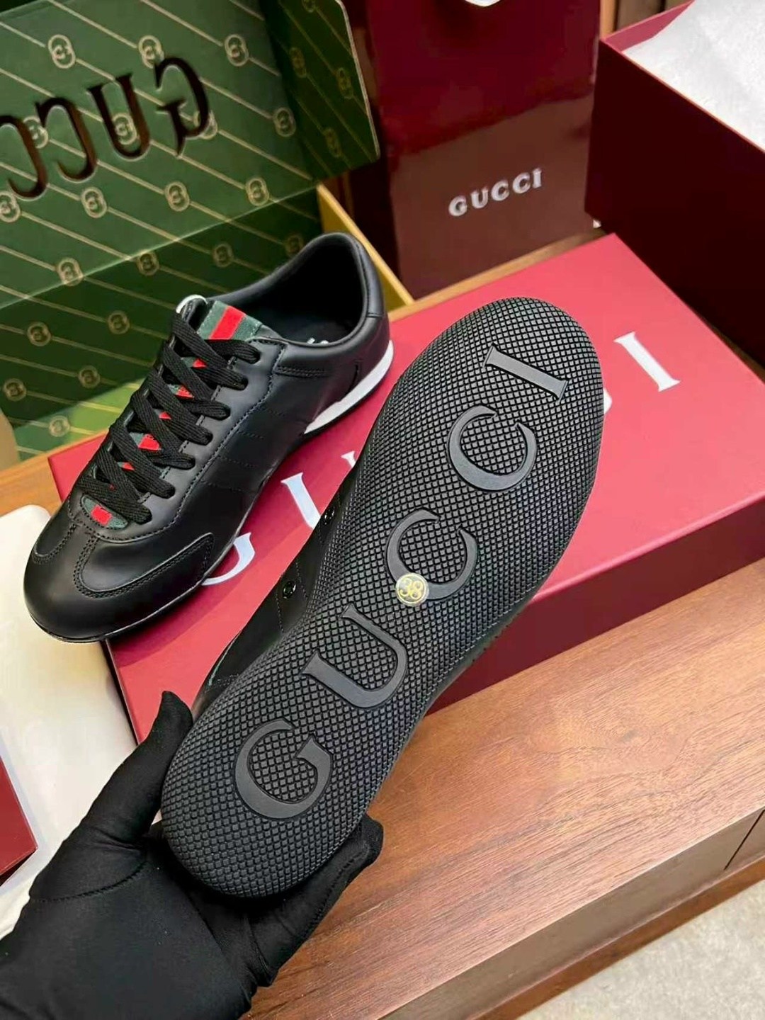 кроссовки gucci,gucci кроссовки мужские,gucci кроссовки женские,кеды gucci,кожаные кроссовки gucci