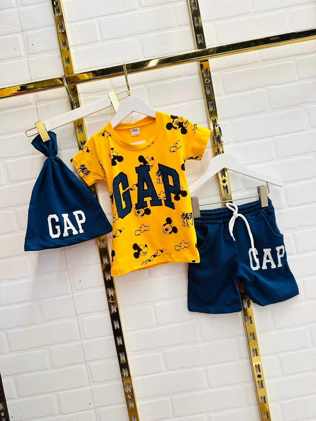 одежда мальчика,костюм для мальчика,cпортивный костюм для мальчика,gap спортивный костюм для мальчика,шорты для мальчик