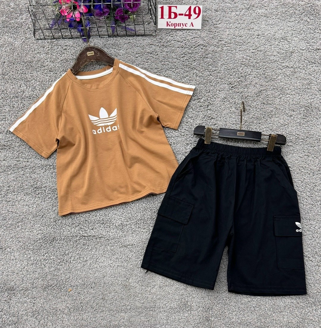ребенок,adidas original,мальчик,футболки адидас,мальчик в футболке