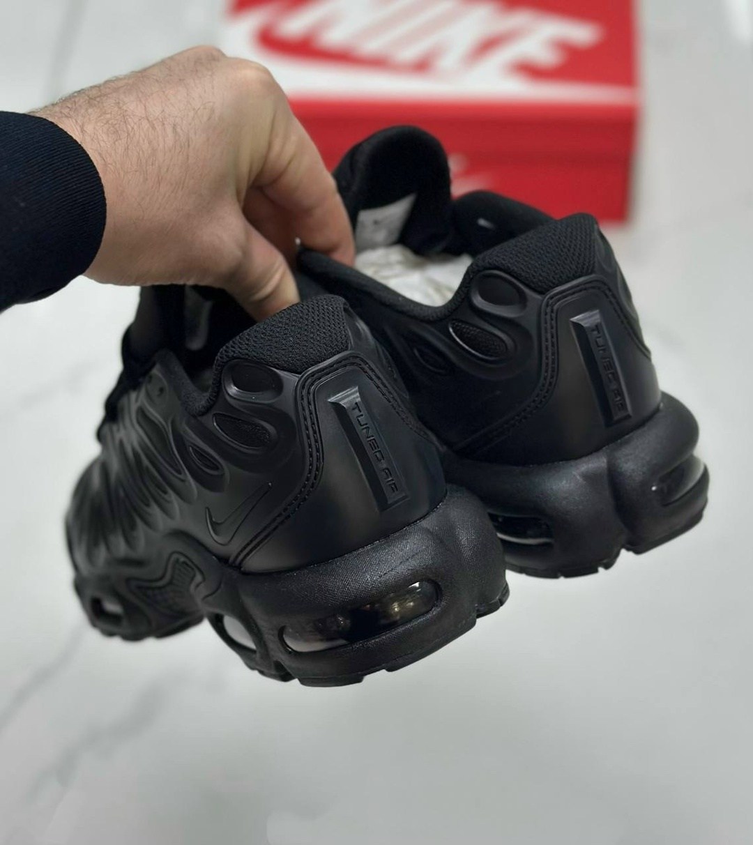 кроссовки nike air max plus tn,кроссовки nike air max plus,кроссовки nike air max tn plus terrascape,nike air max plus tn black,кроссовки мужские nike air max plus