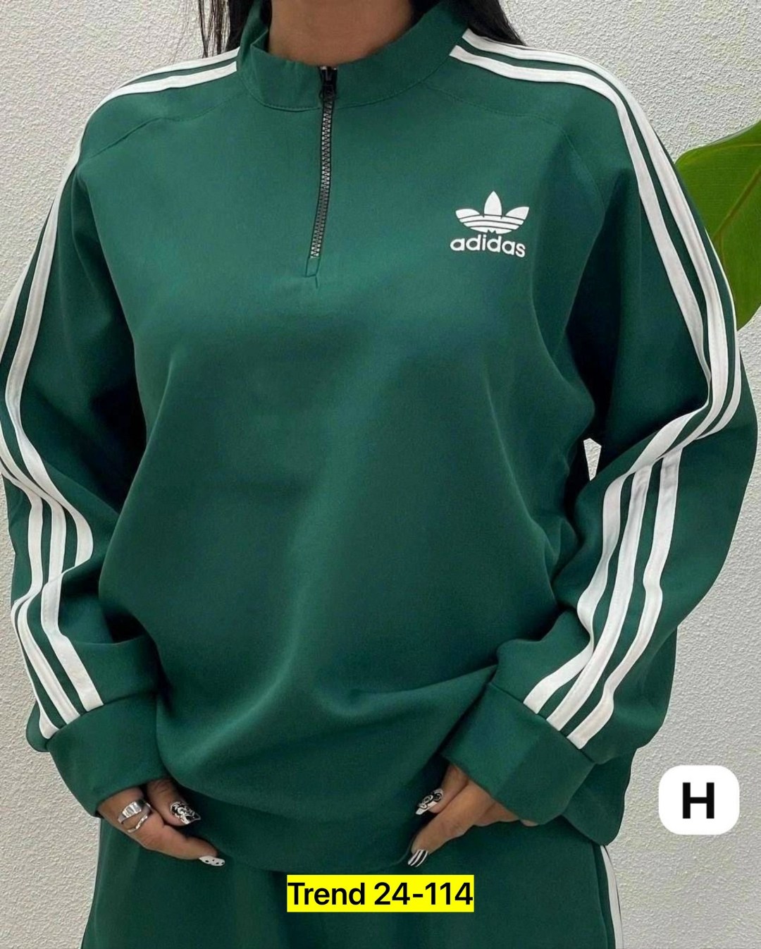 спортивный костюм женский adidas,женские спортивные костюмы,женские костюмы,спортивные костюмы двойка,костюм адидас женский