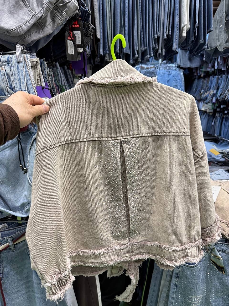 куртка джинсовая,джинсовая женская куртка,куртка женская,джинсовка куртка,куртка джинсовка оверсайз almita