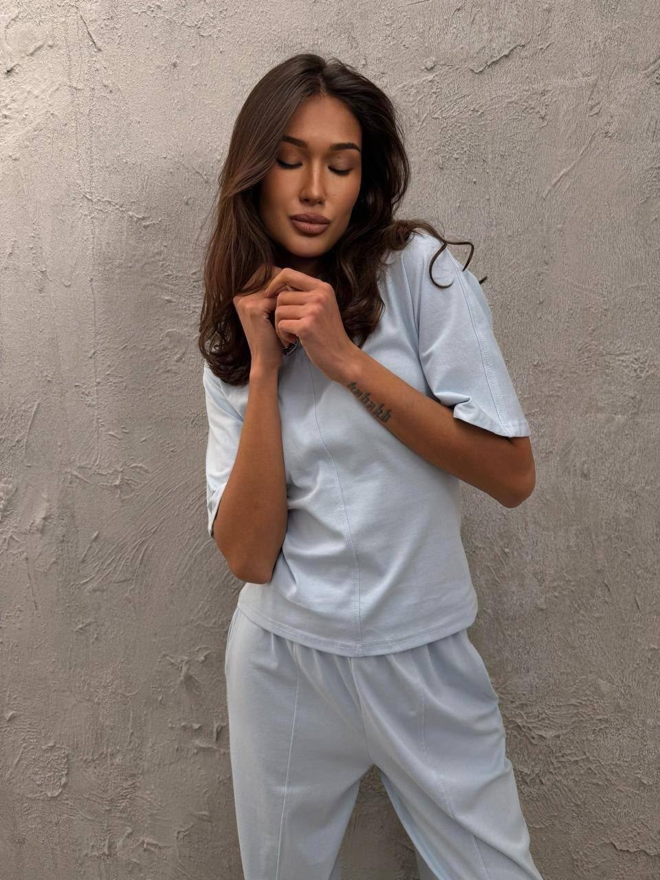 женская кофта,костюм,женская футболка,