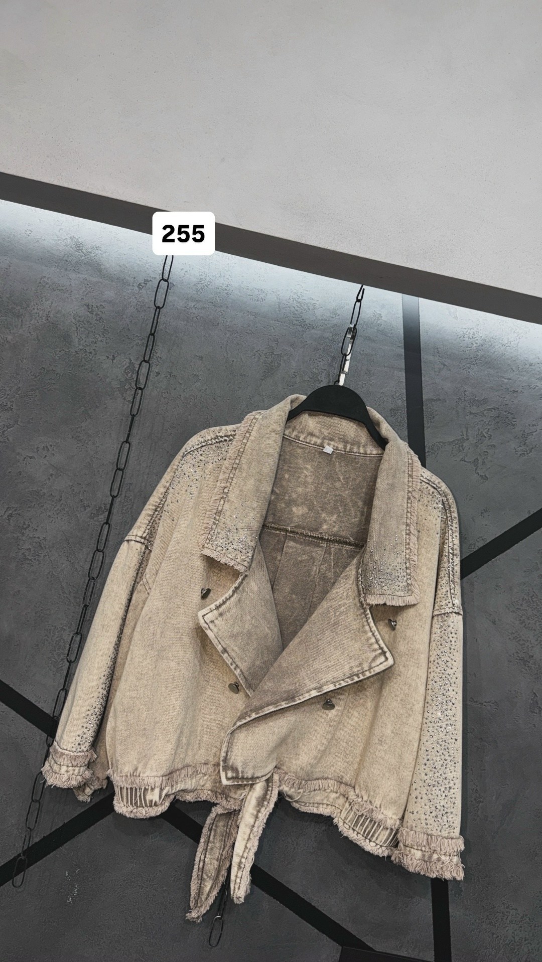 джинсовая куртка,куртка джинсовая женская,джинсовая куртка с бахромой,свободная джинсовая куртка,модные джинсовые куртки