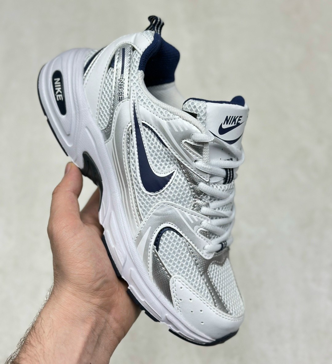 кроссовки air monarch iv nike,кроссовки,кроссовки nike air monarch,кроссовки nike,спортивная