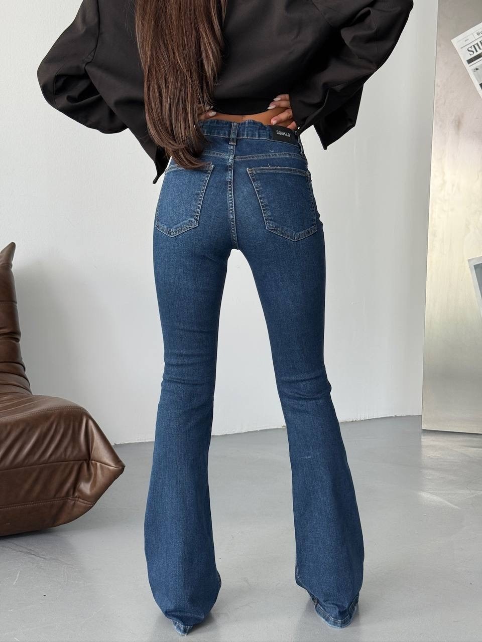джинсы стиль,джинсы женские клеш,женские джинсы,женские джинсы и брюки,брюки джинсы