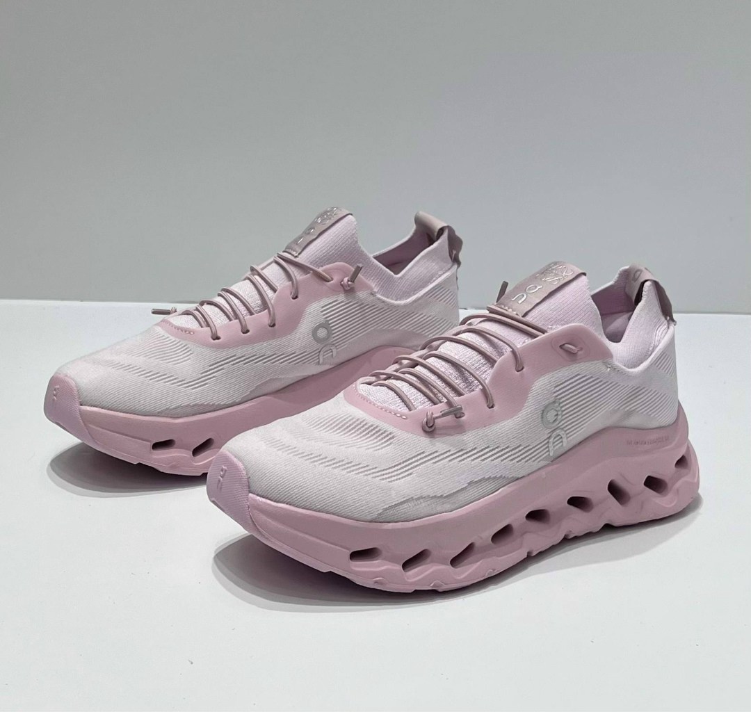 женские кроссовки,розовые кроссовки,кроссовки для женщин,loewe кроссовки,повседневные кроссовки