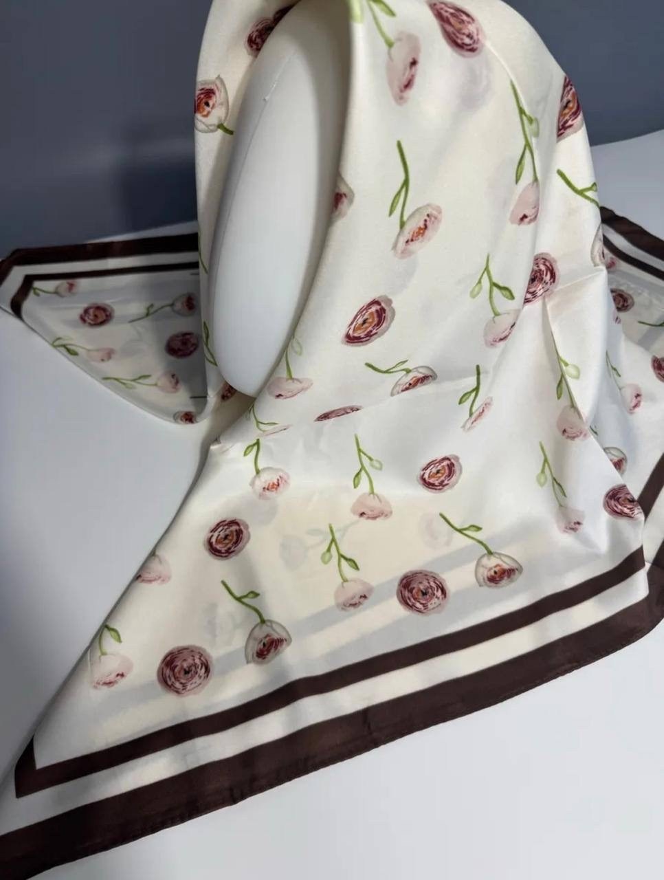 платок шелковый женский,платок женский,шелковые платки,платки тонки,атласный платок