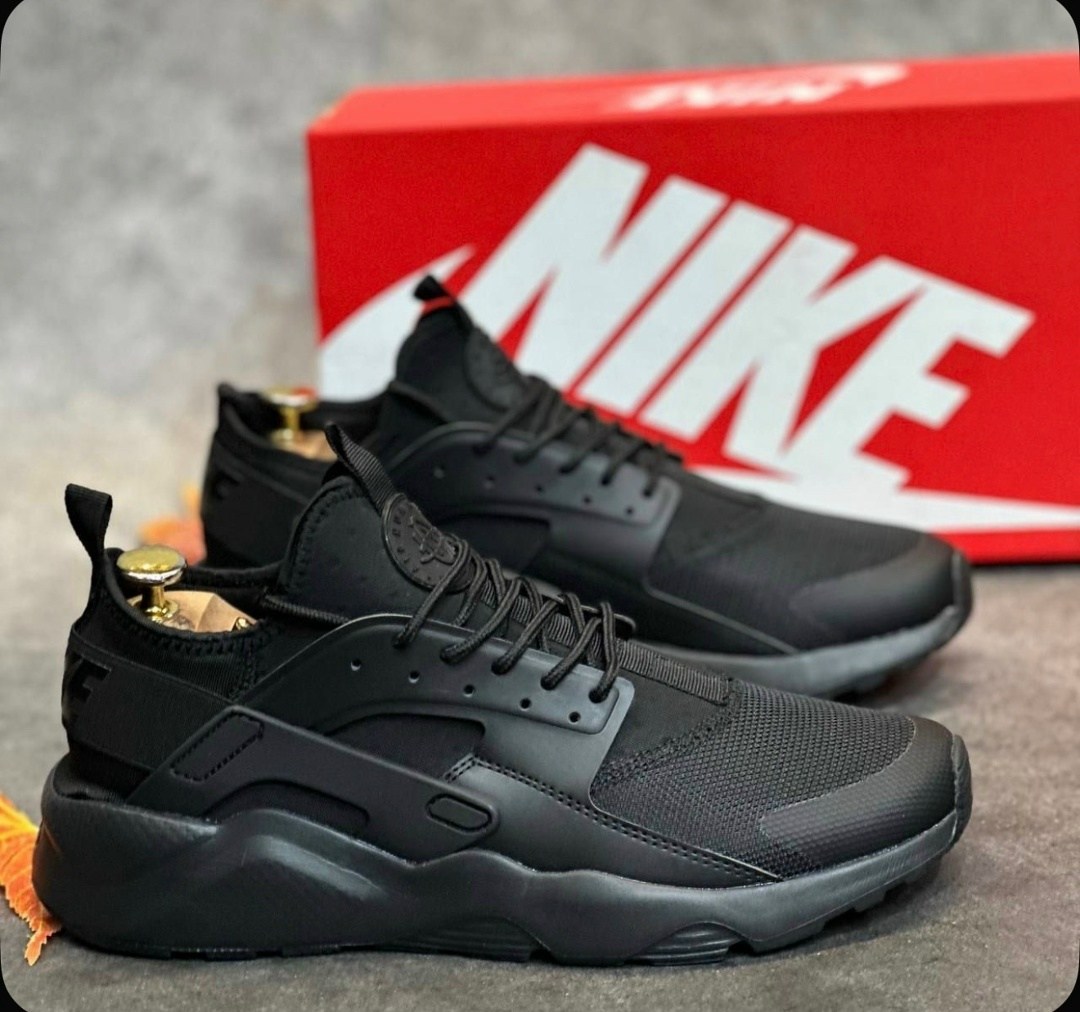 nike air huarache run ultra,nike air huarache ultra triple black,кроссовки nike air huarache,nike huarache ultra,кроссовки nike air huarache run ultra