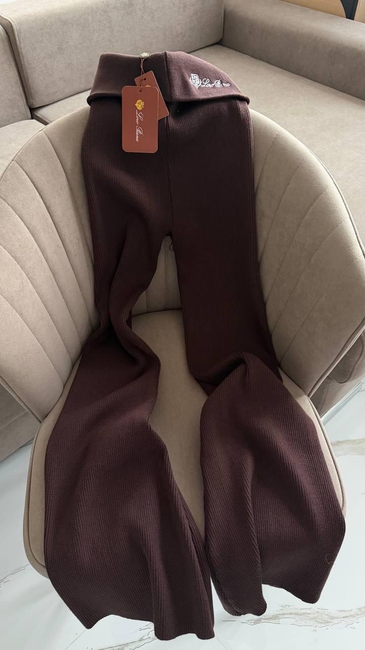 брюки клеш шоколадного цвета,трикотажные брюки,спортивные штаны женские 9009 клеш - мелкая лапша коричневые,лосины клеш,брюки клеш легинсы клеш в рубчик коричневый