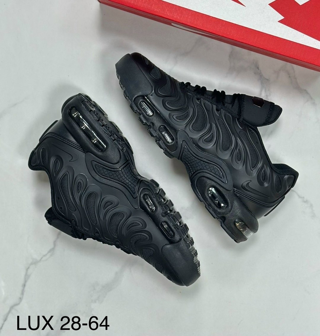 кроссовки nike air max plus,кроссовки nike air max plus tn,nike air max plus tn,nike air max plus drift,nike air max plus