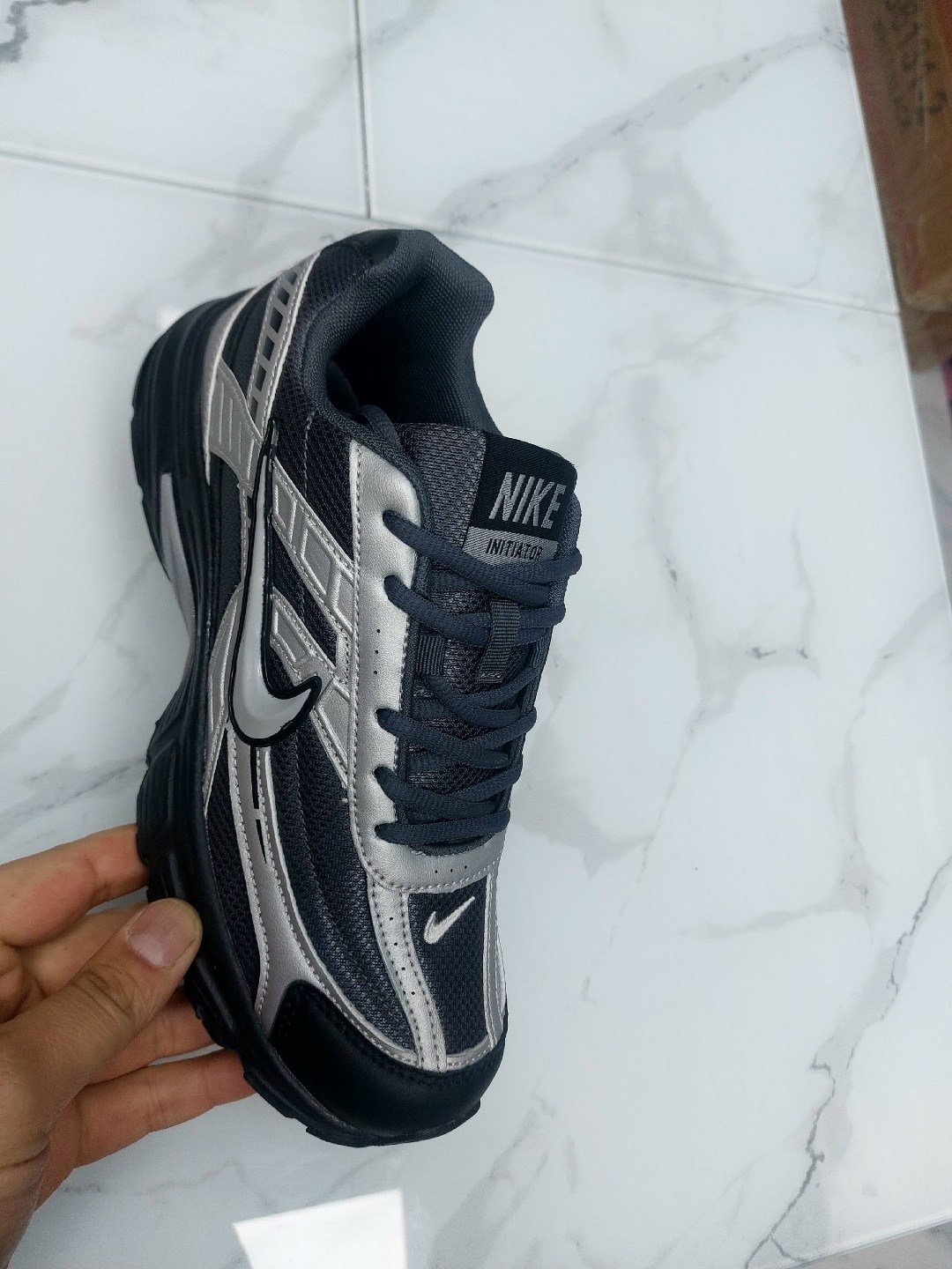 кроссовки nike initiator,кроссовки nike,кроссовки женские nike initiator белые 39 eu,мужские кроссовки,женские беговые кроссовки nike initiator