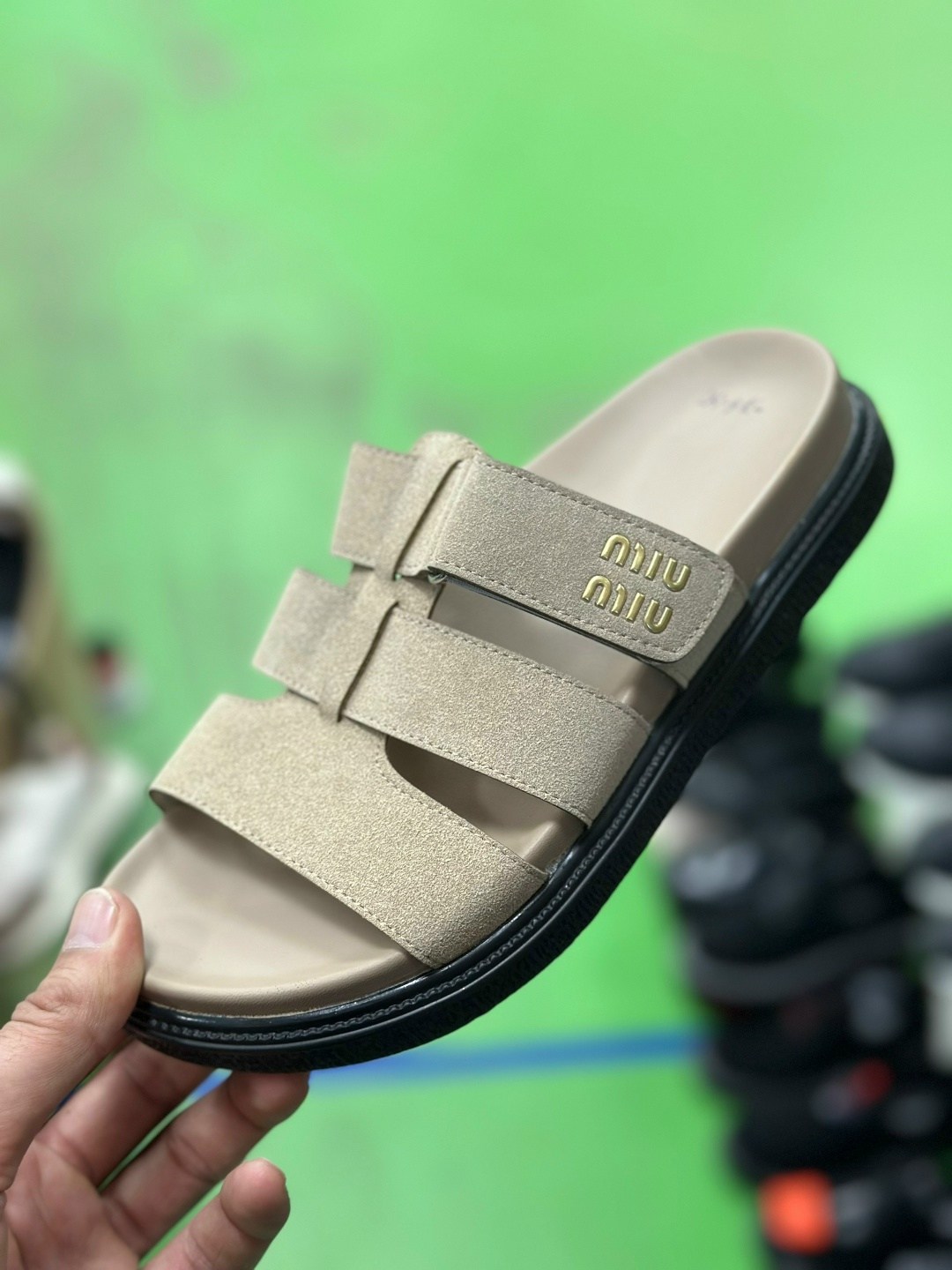 шлепанцы gucci,шлепки гуччи мужские,шлепанцы женские,,тапочки модные