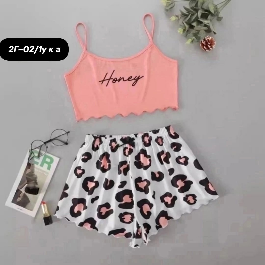 пижама женская с шортами и топом белый в сердечко,ночная пижама женская с топом и шортами c воланами в сердечко,пижама женская с шортами,пижама женская,пижама для женщин