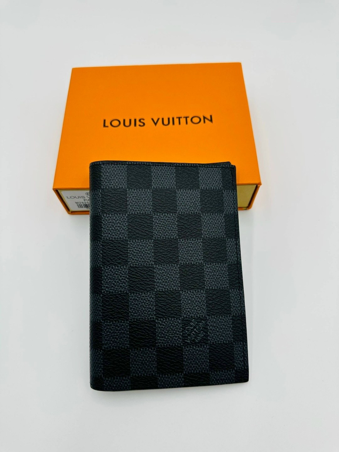 обложка для паспорта louis vuitton,louis vuitton кошелек,кошелек луи виттон,модный кошелек,женские кошельки