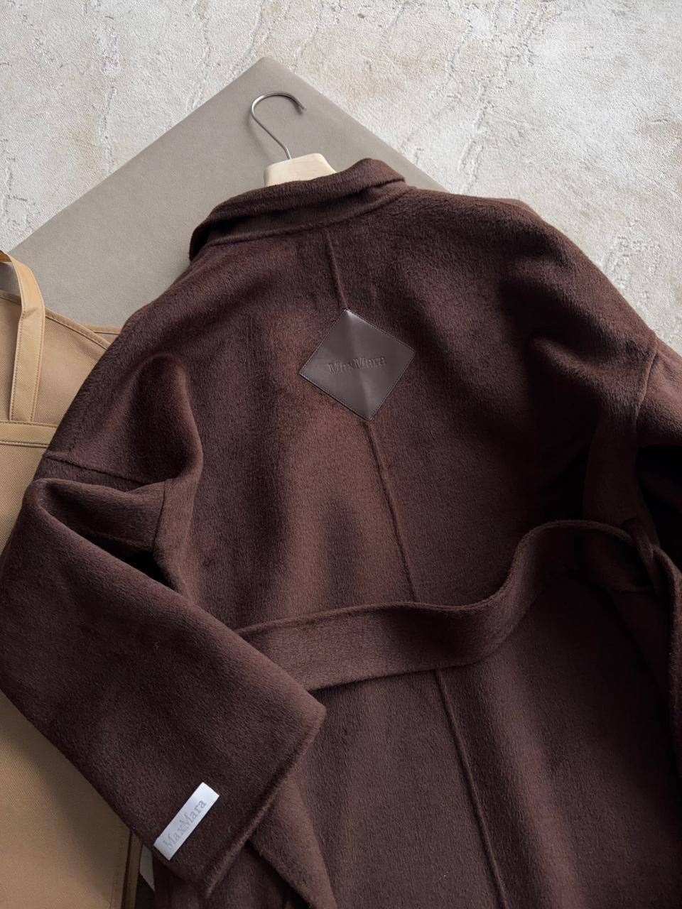 джинсовая куртка,джинсовые комбинезоны,джинсы модные,джинсах