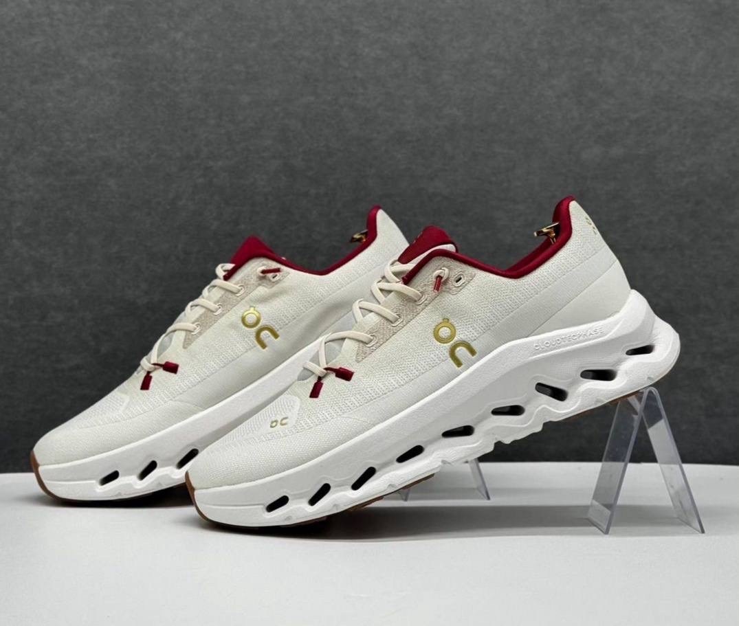 кроссовки женскиe,спортивная ,кроссовки мужские женские,кроссовка,кроссовки on