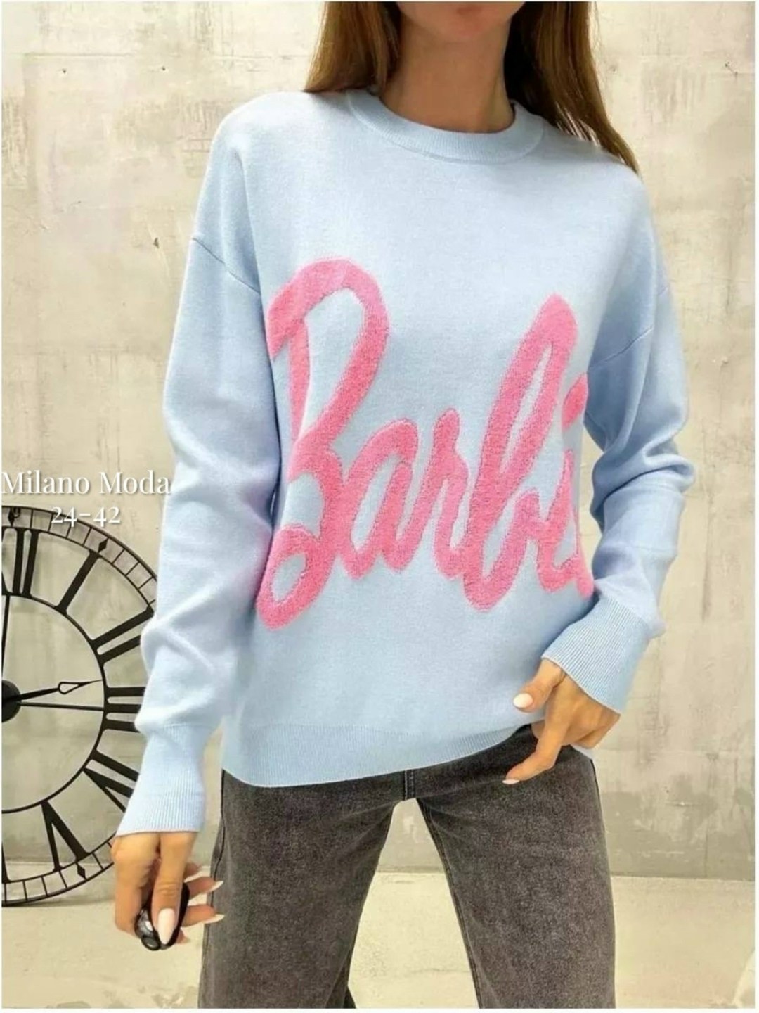 кофта с рисунком,свитер оверсайз с надписью barbie,свитер оверсайз барби,женский свитер оверсайз с надписью barbie,женский свитер