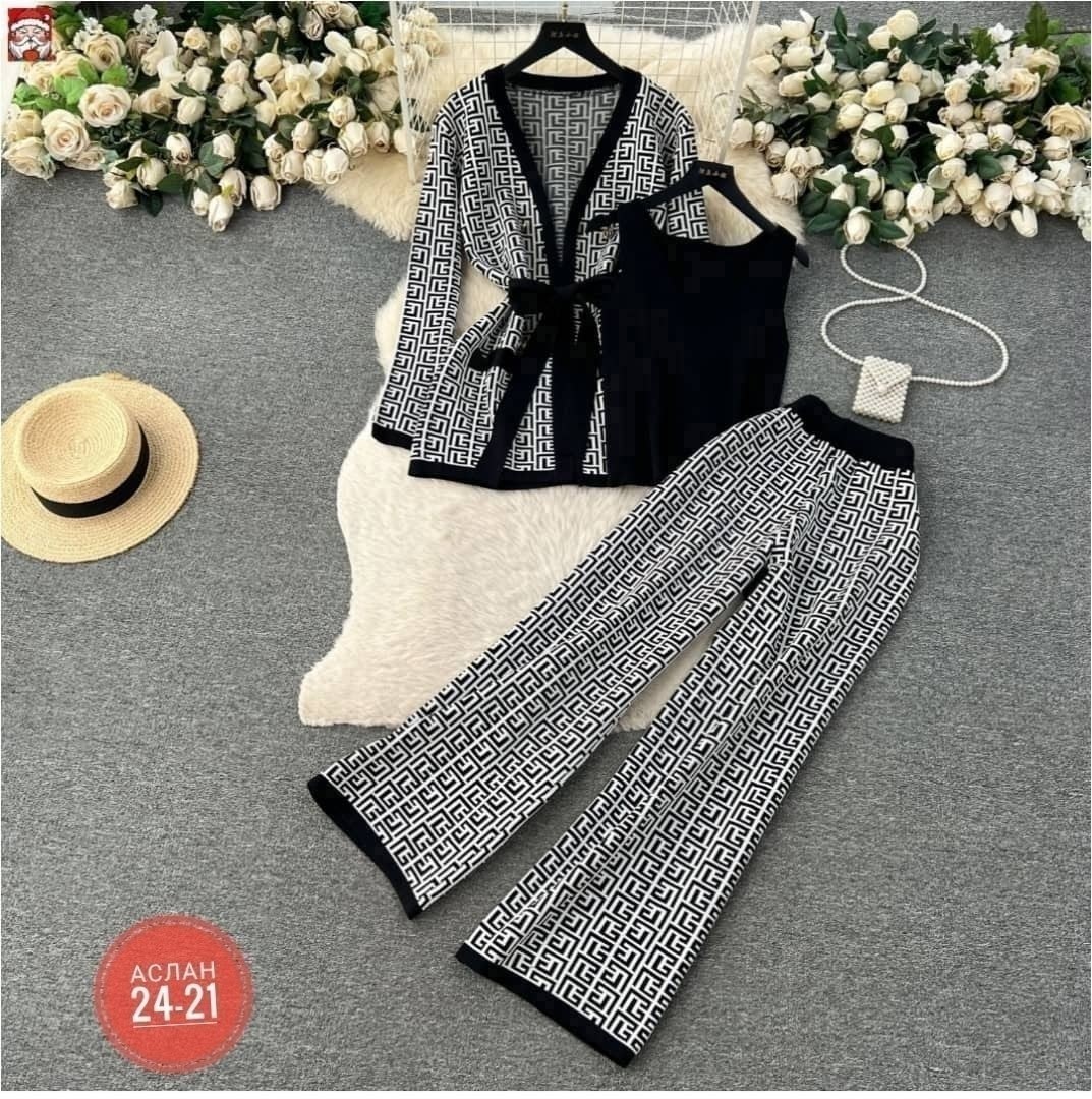 трикотажный комплект,женский трикотажный комплект,трикотажный костюм вязаный,вязаные кардиганы,трикотажные костюмы