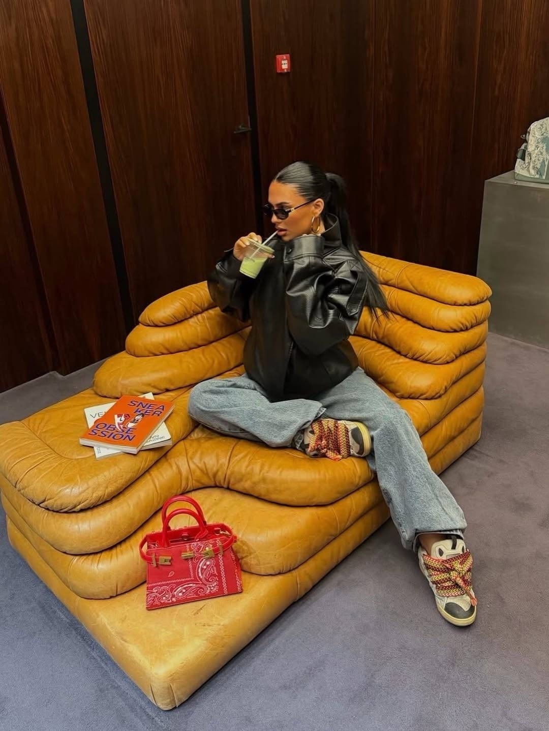 мода стиль,куртка кожаная,одежда модная,куртка