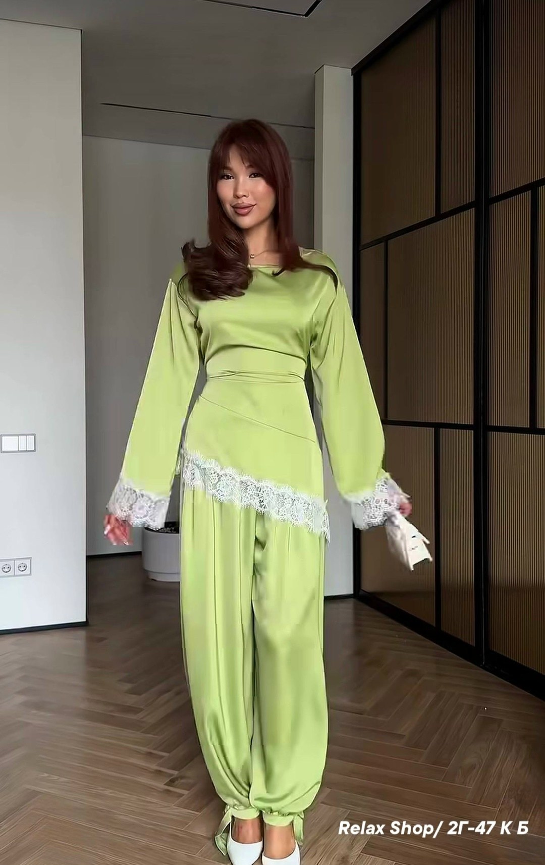 стильные костюмы,атласный костюм,женский костюм,шелковый костюм,атласный костюм вечерний