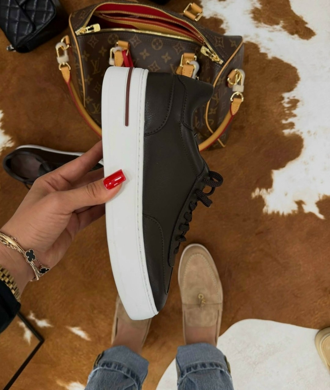 лоферы loro piana,женские замшевые мюли loro piana бежевые,,мюли loro piana,лоферы loro piana женские