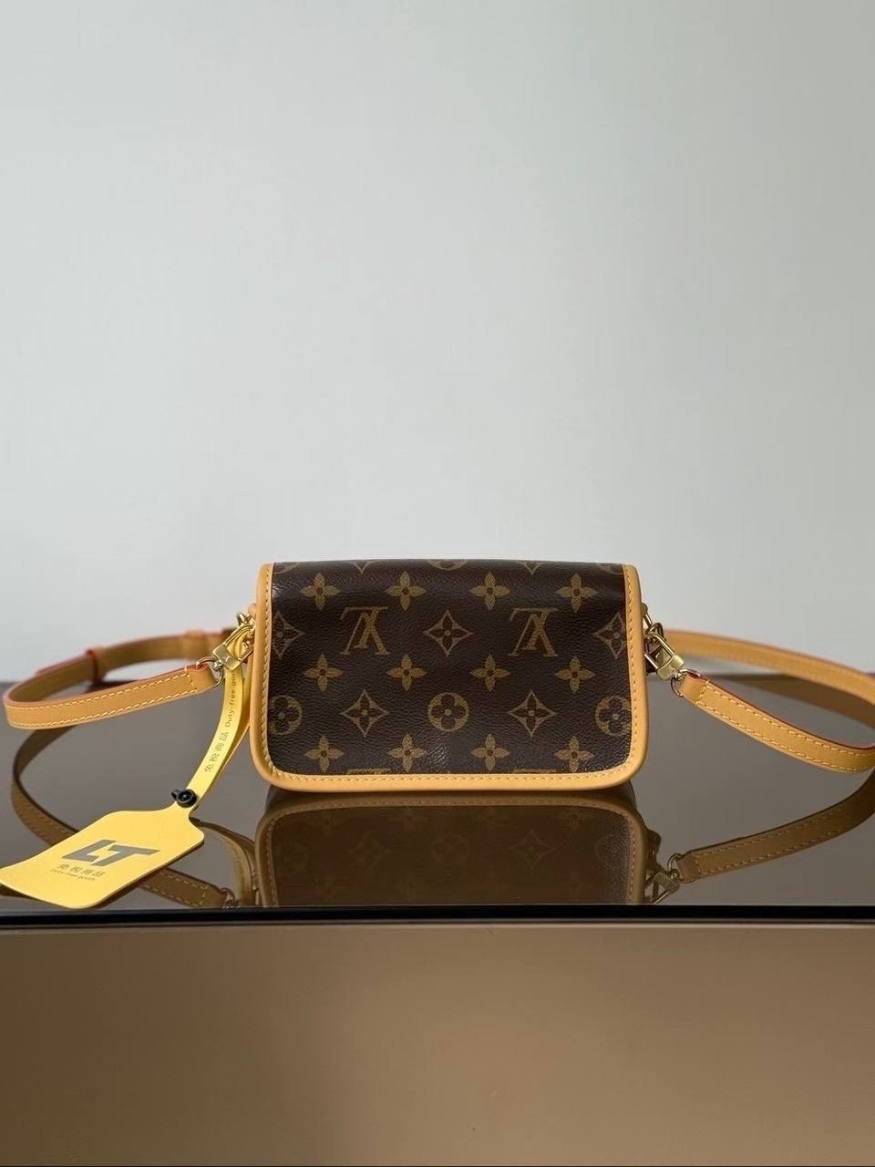 louis vuitton сумка на плечо,сумкa louis vuitton,женская сумка louis vuitton,луи виттон сумка через плечо женская,сумка луи виттон diane