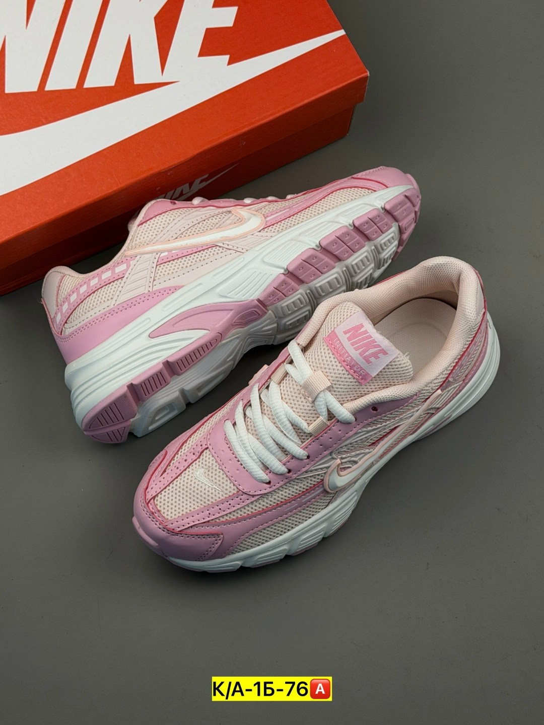 кроссовки nike женские,кроссовки nike initiator,женские беговые кроссовки nike initiator ярко-розовый,кроссовки nike,кроссовки для бега initiator женские с низким верхом розовые/белые/серебристые nike