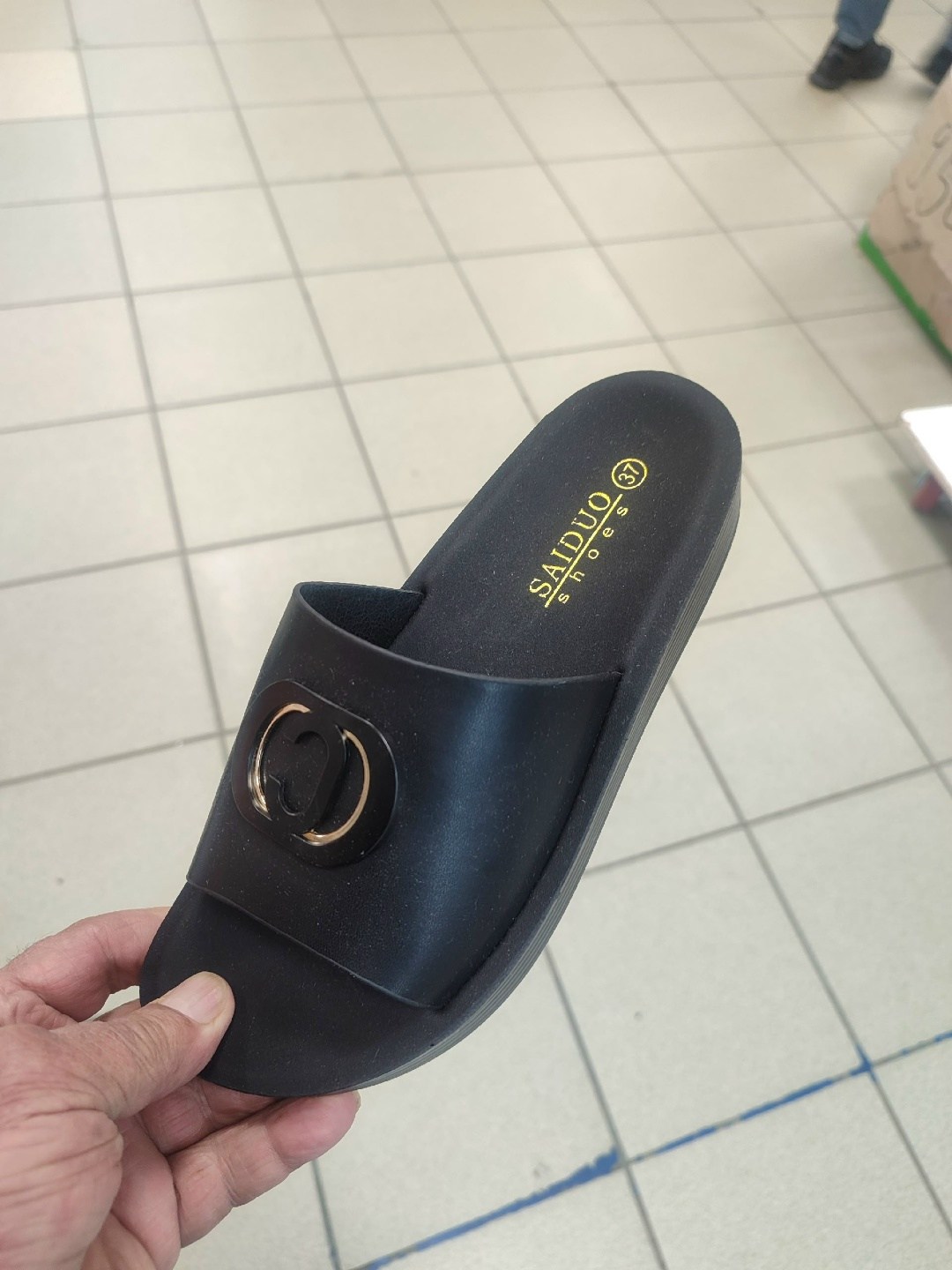 ,женские шлепанцы,шлепки женские,тапочки модные, вьетнамки